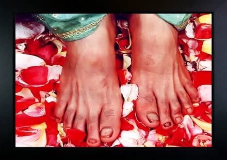 RV SALES Guru Ji Charan Swaroop Photo Frame Wall Painting For Home Decoration And Gifting (10 x 13.5 inch) (Charan Swaroop)