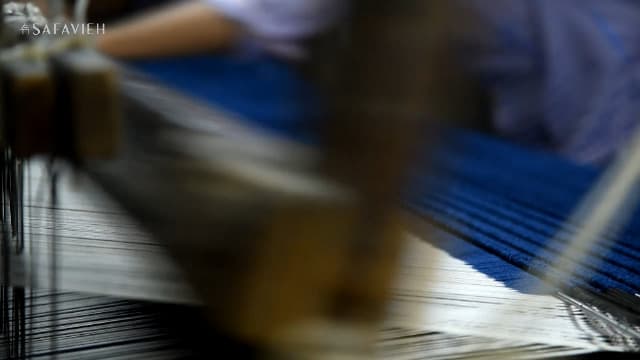 SAFAVIEH Soho Collection 5' x 8' Purple / Ivory SOH712P Handmade Starburst Premium Wool & Viscose Area Rug