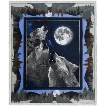 MicroPlush Howling Wolves Throw with Shepra Backing 50 in X 60 in
