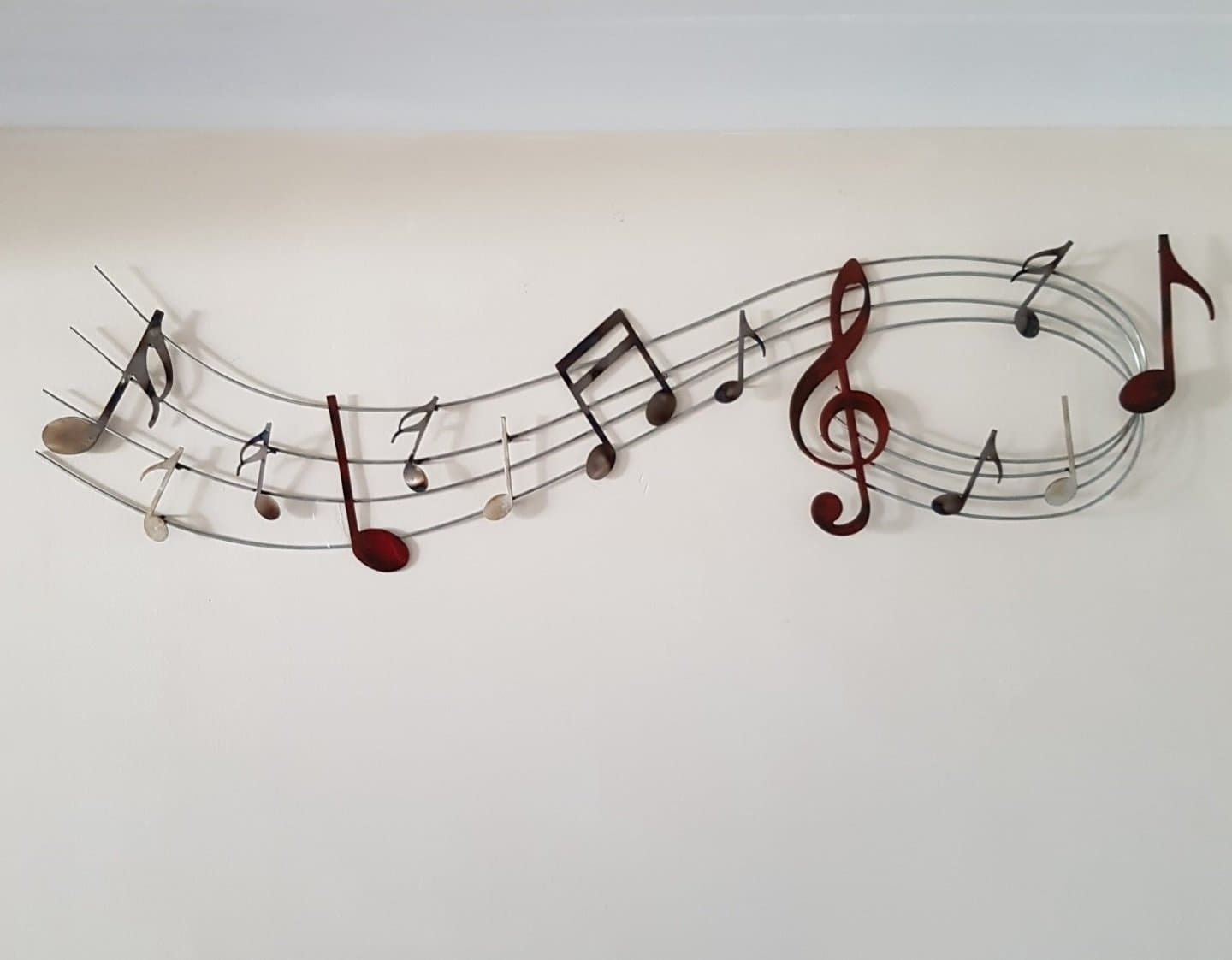 TANGDIAABBCC URSFO garden ornaments and accessories Sweeping Music Notes Metal Wall Art