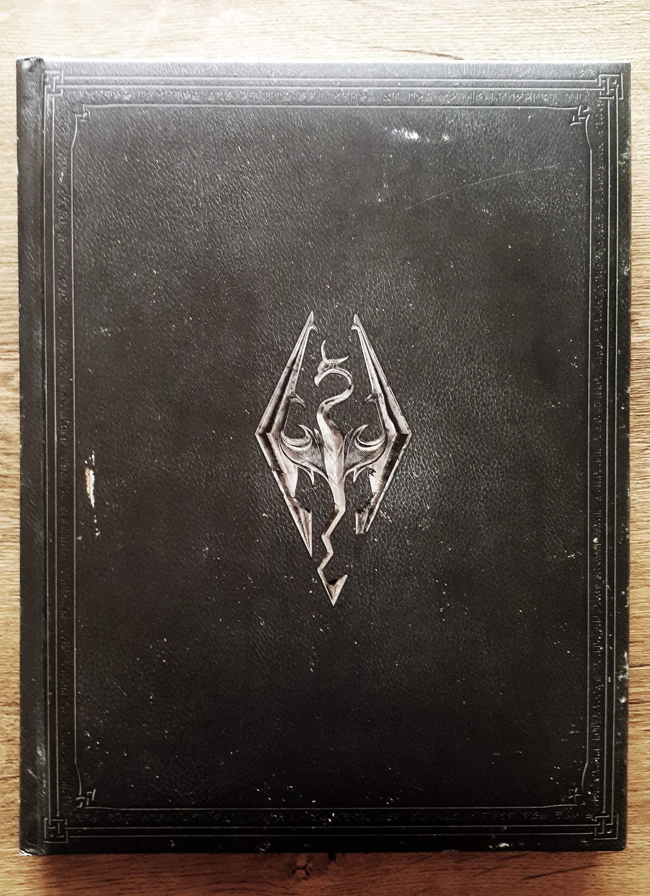 Elder Scrolls V: Skyrim Collectors Edition Artbook - 200 Page Leather Bound – January 1, 2011