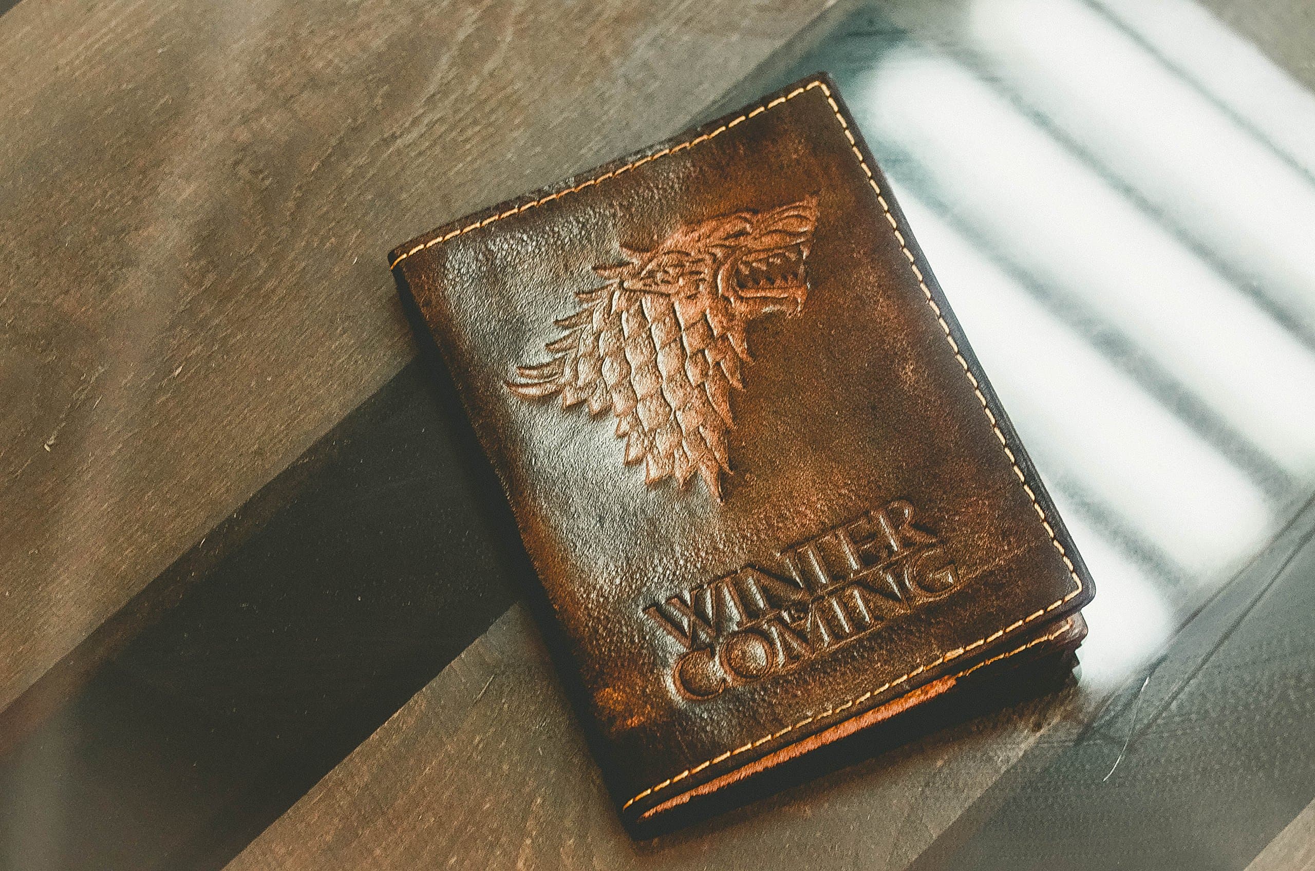 Handmade Leather cover on the passport Game of Thrones Bags Purses Luggage Travel Travel Wallets passport cover ned stark passport wallet