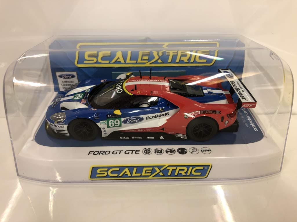 Scalextric C3858 Ford GT GTE Le Mans Car No.69 (2017)