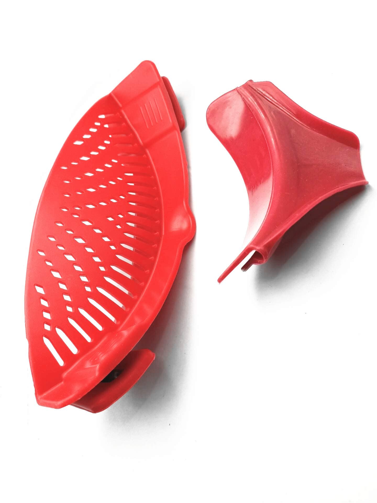 Strain Pan Strainer, Clip-on Silicone Strainer with Slip-On Bowl Pour Spout BPA Free for Draining Food While Cooking or Pouring Liquid, Universal Size Fits Most Pans Pots Bowls (red)