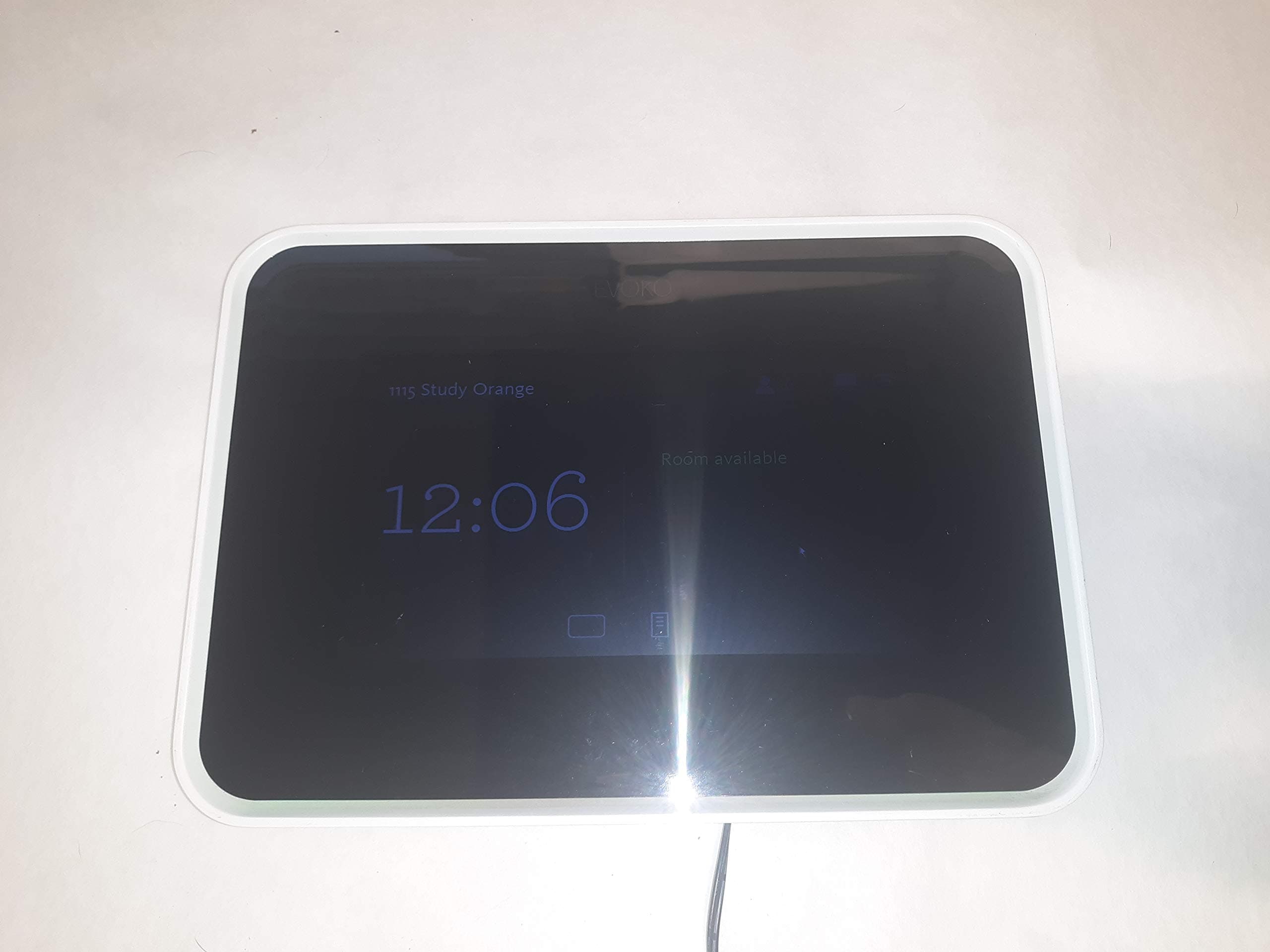 Evoko Room Manager, ERM1001 (8 inch touch screen display)